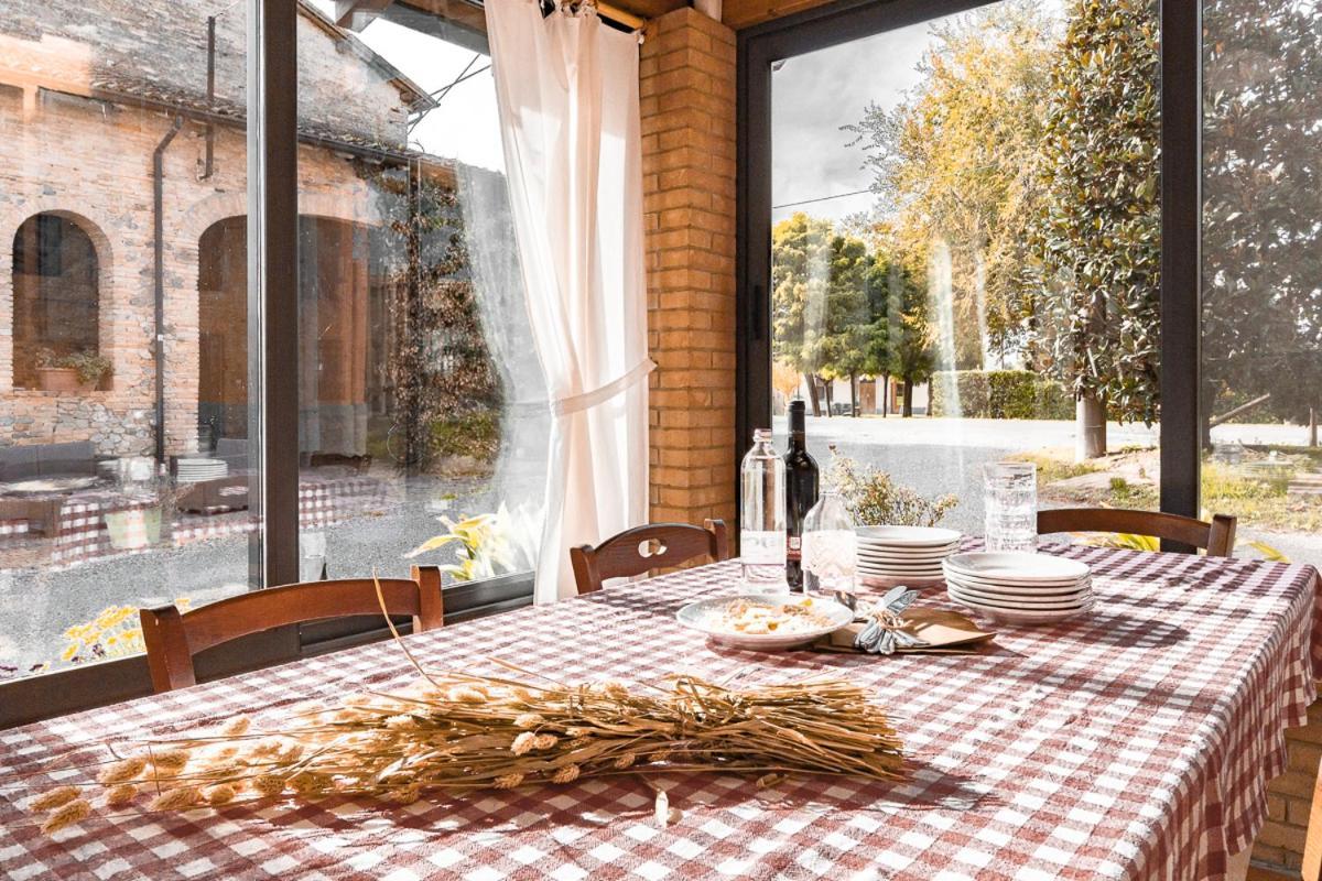 Le Ferrerie agriturismo fattoria Marchesini Praticello di Gattatico Exterior foto